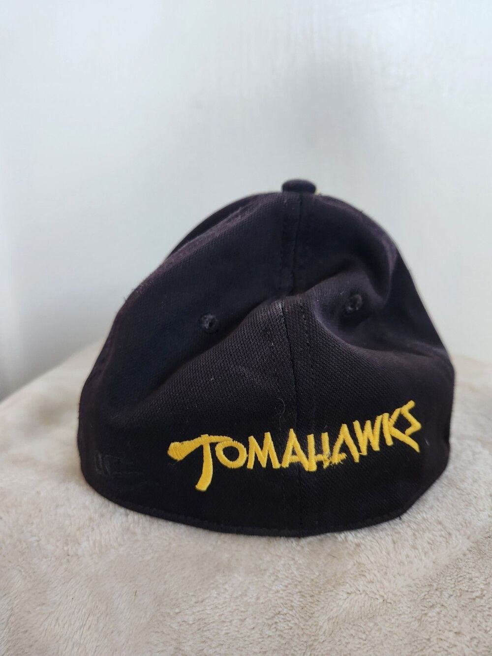 Battle Ground Tomahawks Hat OC Sports ProFlex Cap Black Yellow S/M Baseball GUC - Picture 3 of 8